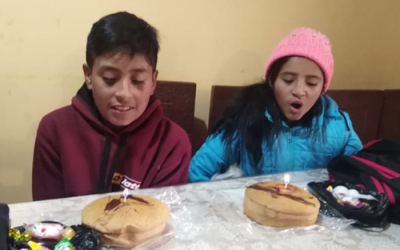 REGALANDO SONRISAS